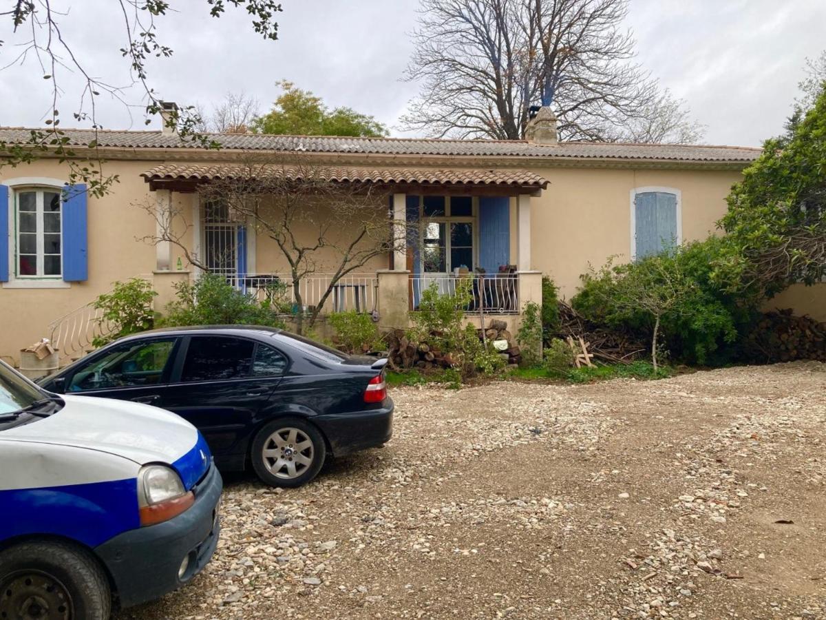 Feuillade Ancien Partage Apartment Nimes Exterior photo